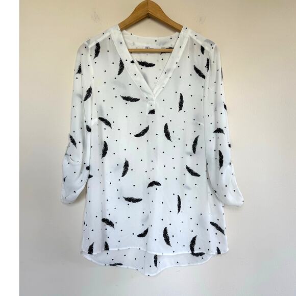 DR2 boutique white black feather print novelty 3/4 sleeve v neck top blouse - Picture 1 of 5